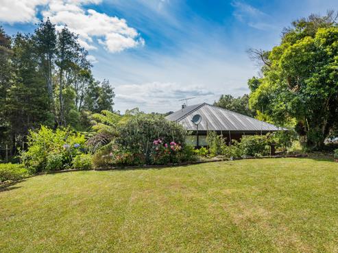 2/29 Verbena Road, Birkdale