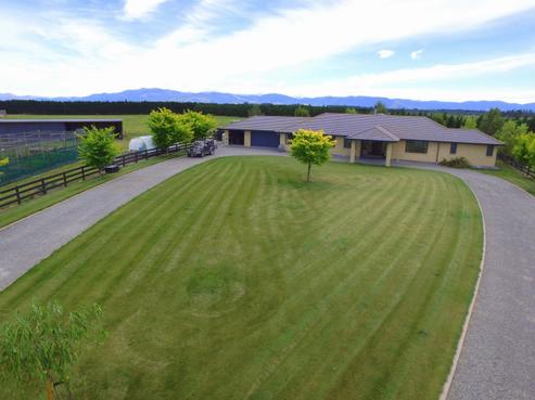 2836 South Eyre Road, West Eyreton