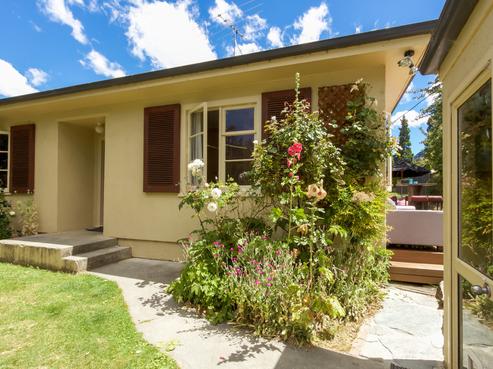 2 Centennial Avenue, Arrowtown