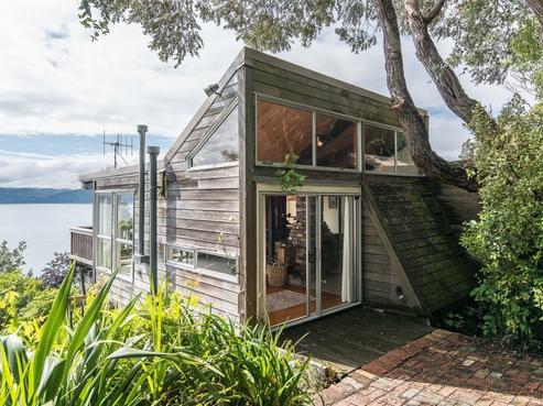 28 Napier Street, Karaka Bays