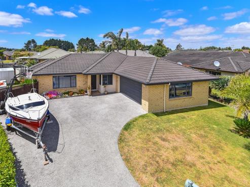 6 Greta Banks Place, Wattle Downs