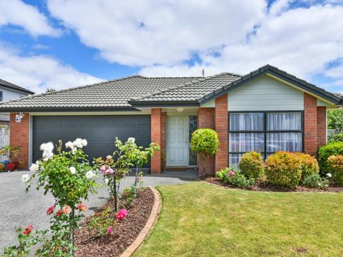 6 Aberdeen Crescent, Wattle Downs