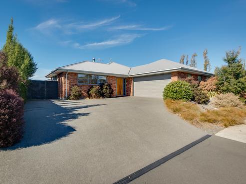 6 Moa Street, Pegasus