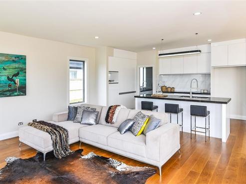 7 Portofino Point, Karaka