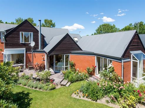 18 Witbrock Crescent, Burnside