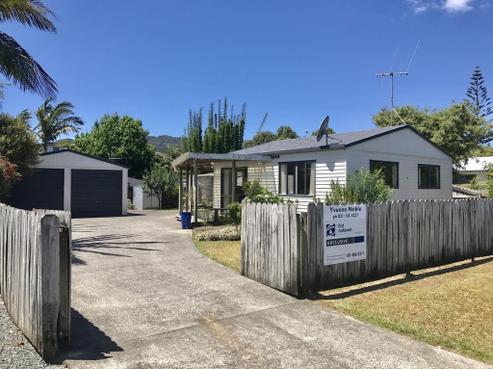 18 Peninsula Parade, Mangonui