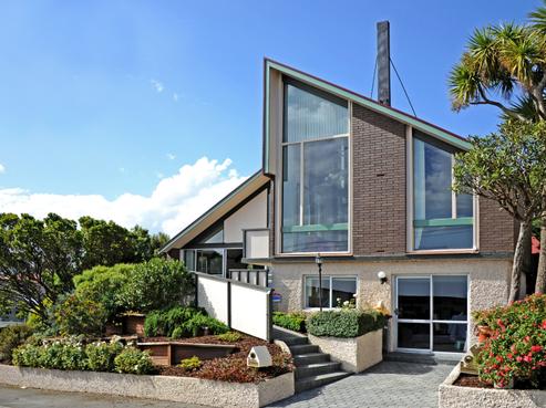 8 Scobie Road, Waverley