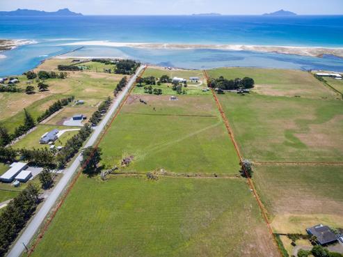 44 Johnson Point Road, Waipu
