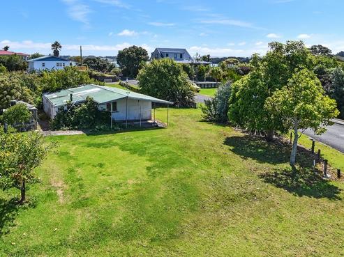 17 Keven Road, Clarks Beach