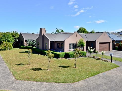 70 Cairns Crescent, Rototuna