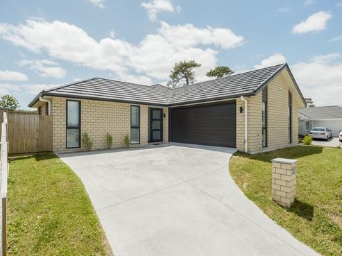 20 Teafields Court, Huntington