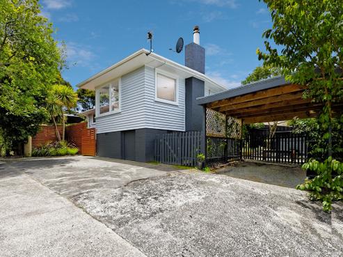 30 Atkinson Road, Titirangi