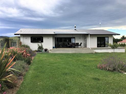 12 Ballard Street, Milton