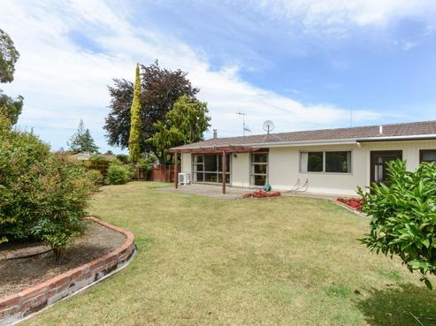 39 Upham Crescent, Taradale
