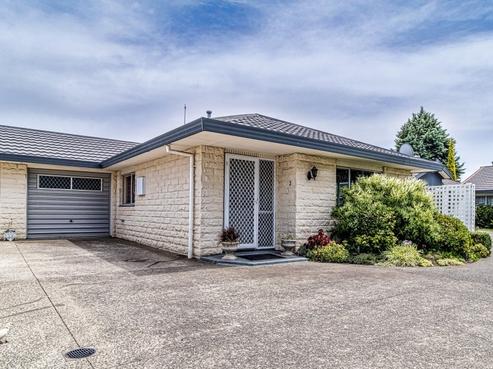 2/407 Charles Street, Saint Leonards