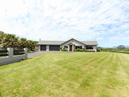64 Shelter Grove, Frankleigh Park