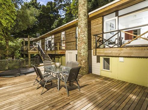39 Ridgewood Crescent, Birkenhead
