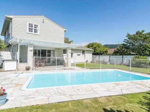 12 Windsor Avenue, Waikanae