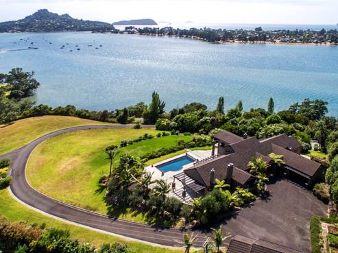 79 Main Road, Tairua