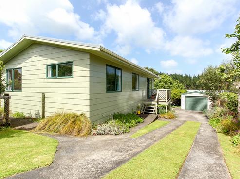 8 Hobart Drive, Spotswood