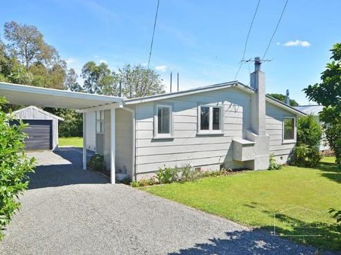 6 Kempton Street, Greytown