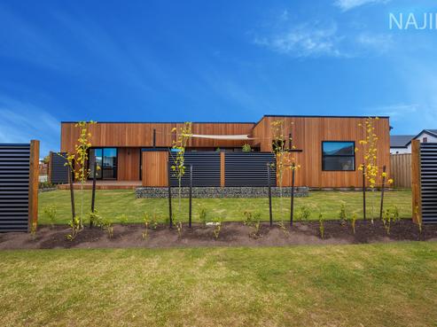14 Sunline Avenue, Lincoln