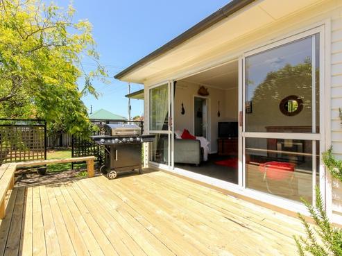 14 Bideford Street, Brooklands