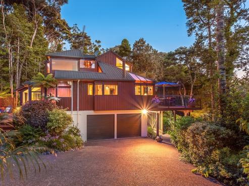 60 Paturoa Road, Titirangi