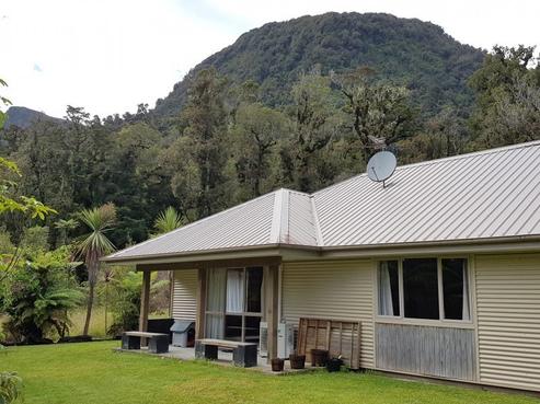 24 Kamahi Crescent, Franz Josef Glacier