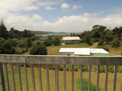 8 Goebel Street, Tinopai