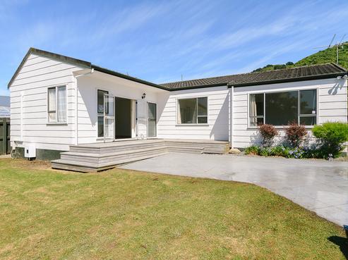 47 Larchmont Grove, Totara Park