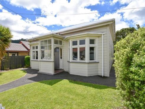 8 Crown Street, North East Valley