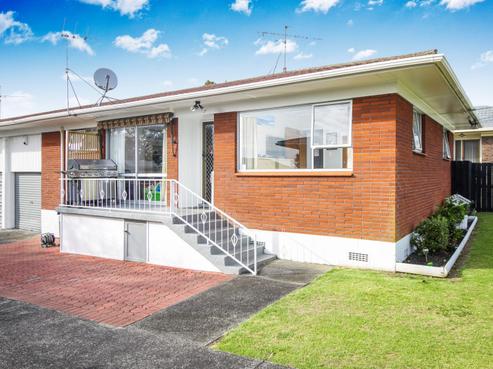 1/71 Hepburn Road, Glendene