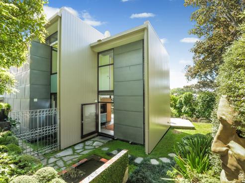 8B Maritime Terrace, Birkenhead