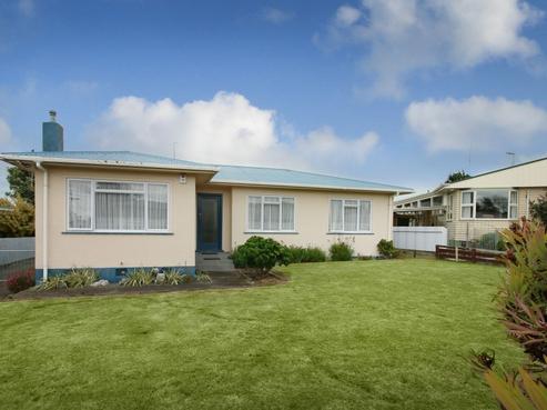8 Mcclure Street, Feilding