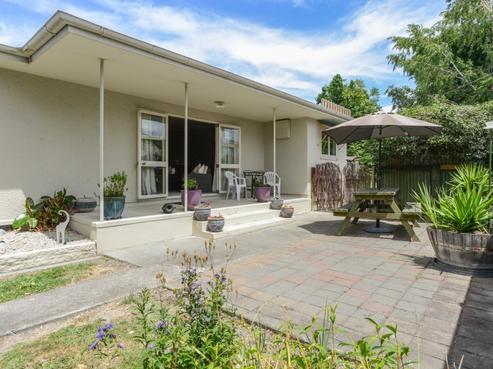 212A Lumsden Road, Akina
