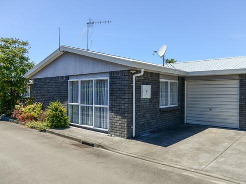 2/62 Park Road, Greenmeadows