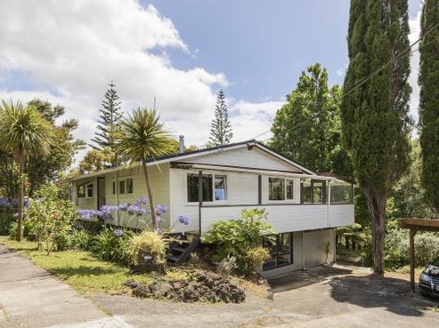 150 Atkinson Road, Titirangi