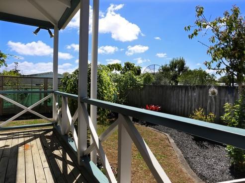 12A Karamu Street, Te Atatu Peninsula