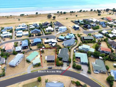 136 Kowhai Avenue, Matarangi