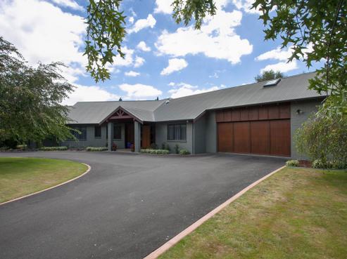 63 Cowley Drive, Leamington