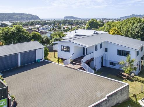 115 Bruce Wallace Place, Whangamata
