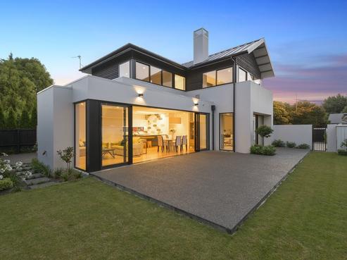 140 Straven Road, Fendalton