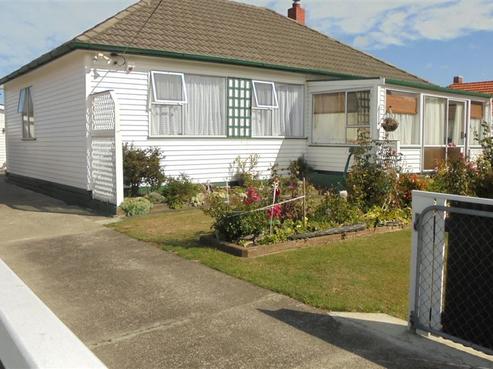 25 Easton Street, Foxton