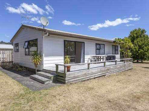 404 Otahu Road, Whangamata