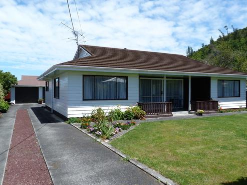 12 Bell Street, Featherston