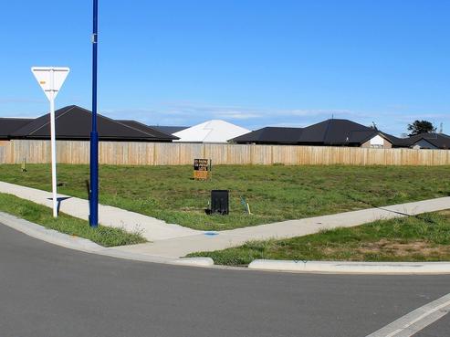 83 Kawari Drive, Pegasus