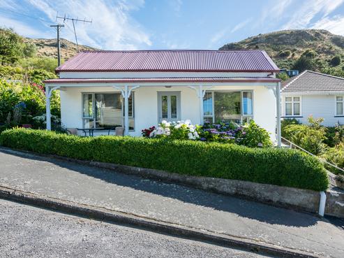 46 Voelas Road, Lyttelton