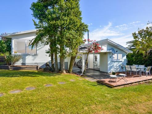 6 Seon Place, Birkdale