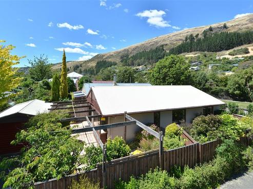 16A Sumnervale Drive, Sumner